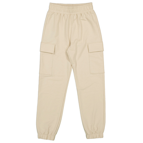 Girls’ sand-colored cargo jogger pants with elastic waistband, large side pockets, and elastic ankle cuffs

