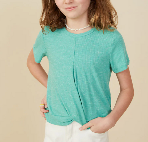 Jade tee, short sleeve, Marled knit fabric with a twisted front